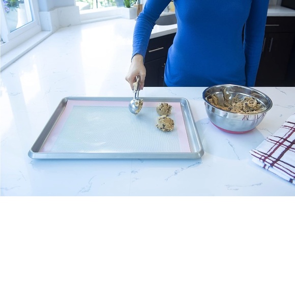 5 nonstick baking sheets - Picture 4 of 5